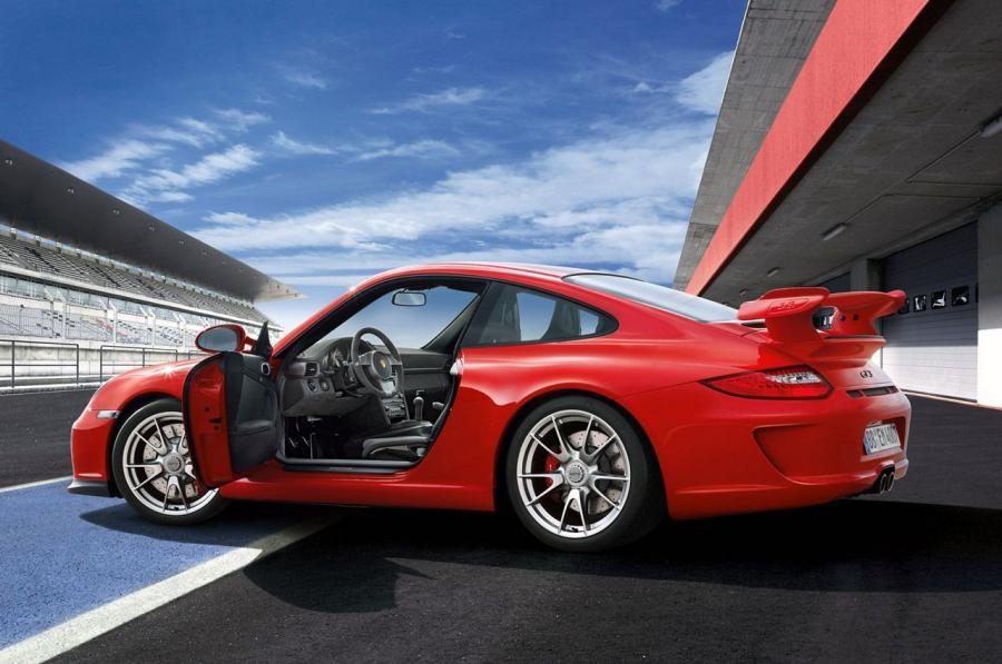  Porsche 911 GT3 2009 года  (фото 32 из 39)